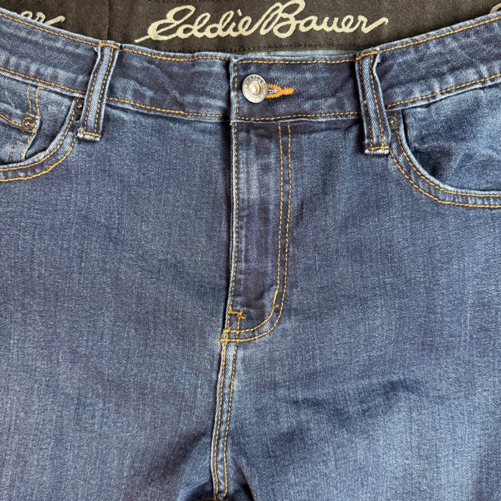 Men Eddie Bauer Jeans | Size 34‎ x29.75 | Blue Straight Leg Denim Medium Wash
